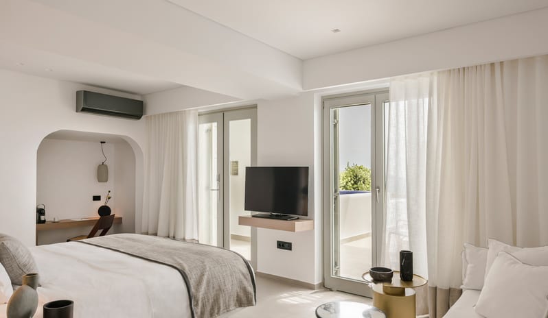 Grace Mykonos Premium Suite with plunge pool